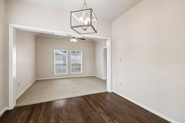 806 Charles Place, Baytown, TX 77521