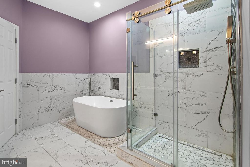 Image 23 of property listing at 108 LANCEFIELD RD, Baltimore, MD 21209