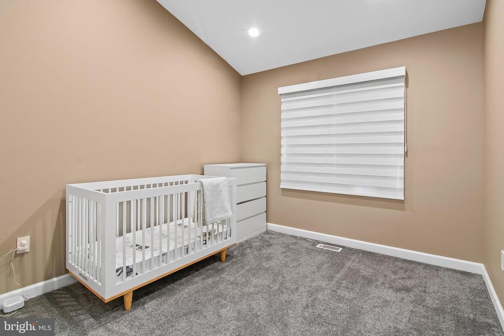 Image 24 of property listing at 108 LANCEFIELD RD, Baltimore, MD 21209