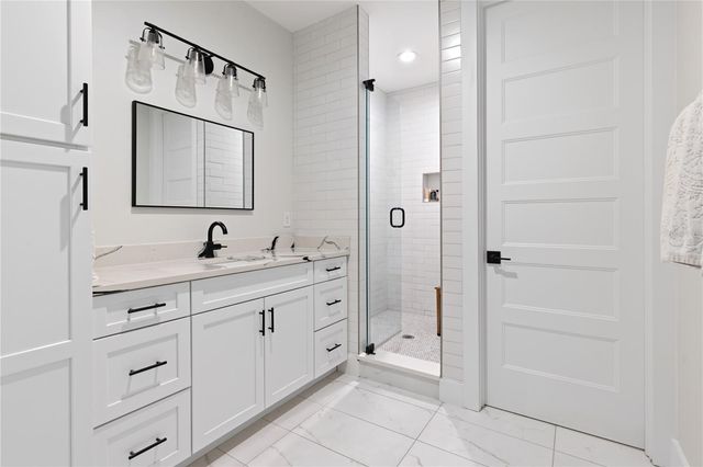 64 N PARK AVENUE, Winter Garden, FL 34787