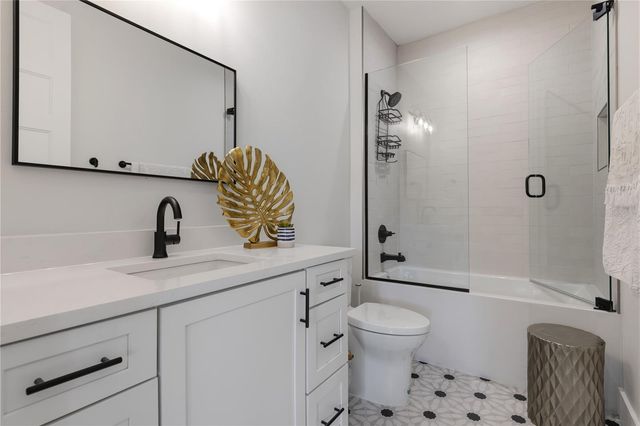64 N PARK AVENUE, Winter Garden, FL 34787