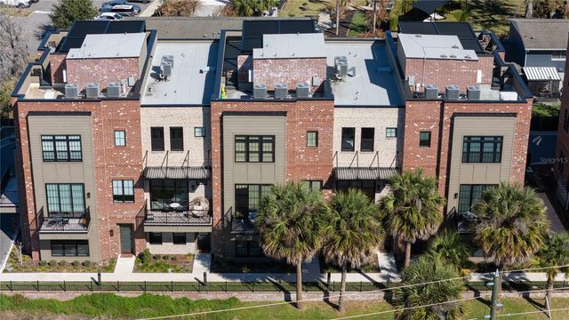 64 N PARK AVENUE, Winter Garden, FL 34787