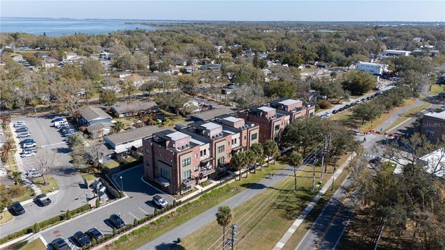 64 N PARK AVENUE, Winter Garden, FL 34787