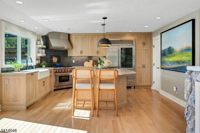 586 W Shore Trl, Sparta Twp., NJ 07871