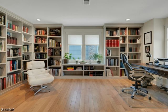 586 W Shore Trl, Sparta Twp., NJ 07871