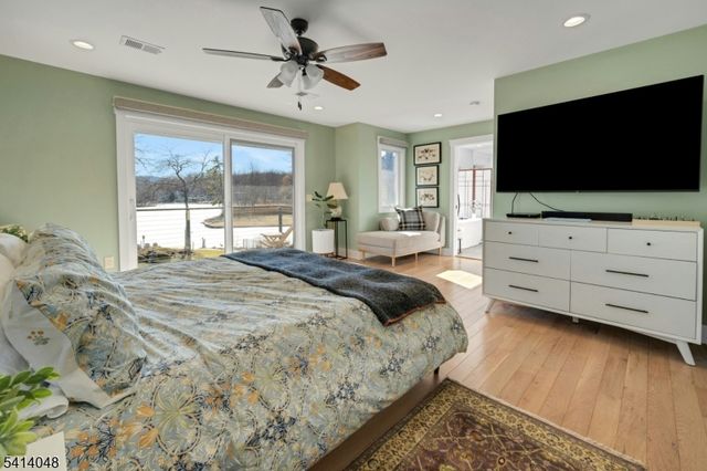 586 W Shore Trl, Sparta Twp., NJ 07871