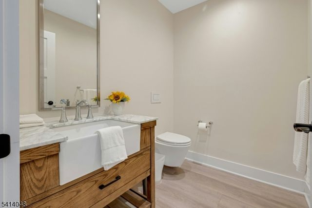 586 W Shore Trl, Sparta Twp., NJ 07871