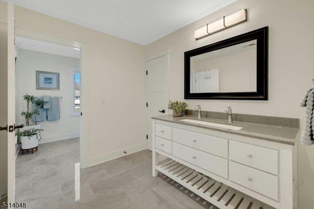 586 W Shore Trl, Sparta Twp., NJ 07871