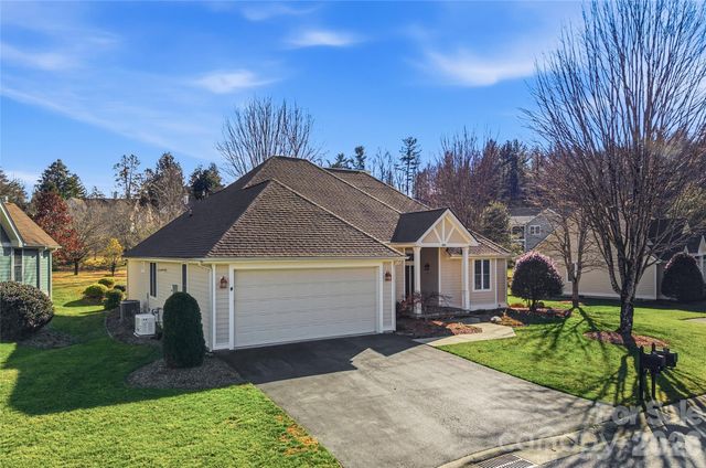 183 Williams Meadow Loop, Hendersonville, NC 28739