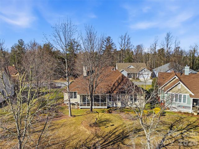 183 Williams Meadow Loop, Hendersonville, NC 28739