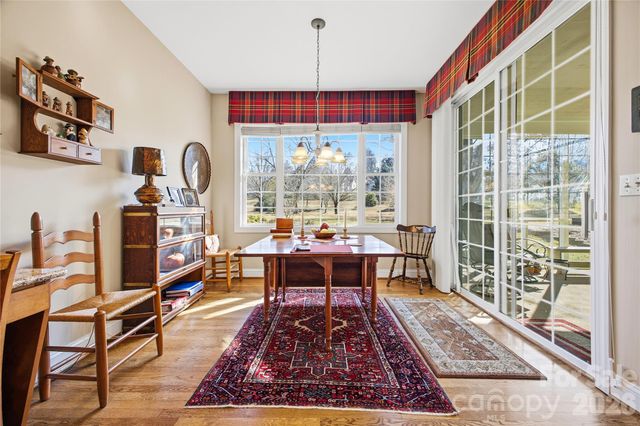 183 Williams Meadow Loop, Hendersonville, NC 28739