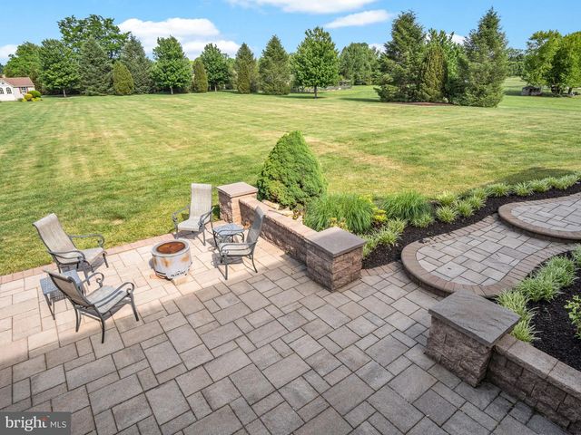365 S MIDDLESEX ROAD, Carlisle, PA 17015