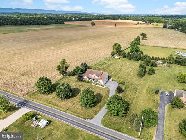 365 S MIDDLESEX ROAD, Carlisle, PA 17015