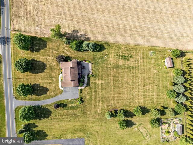 365 S MIDDLESEX ROAD, Carlisle, PA 17015