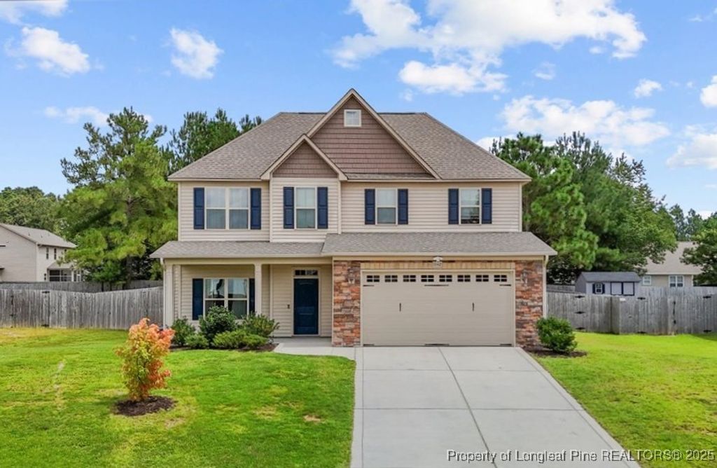 1142 Yellowwood Drive, Aberdeen, NC 28315