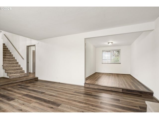 536 66TH St, Springfield, OR 97478