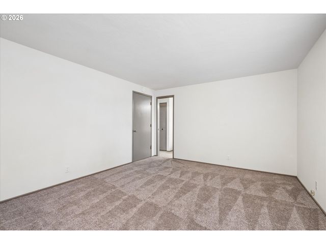 536 66TH St, Springfield, OR 97478