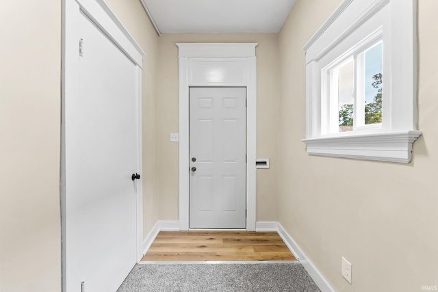 2817 John Street, Fort Wayne, IN 46806