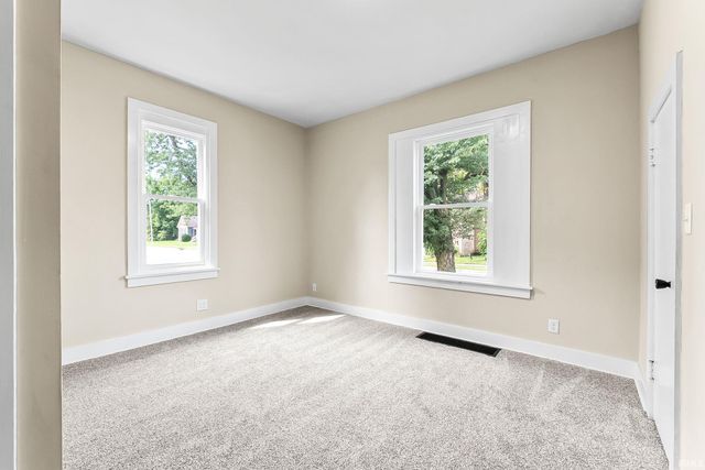 2817 John Street, Fort Wayne, IN 46806