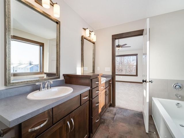 1026 Bellaire Boulevard NW, Isanti, MN 55040