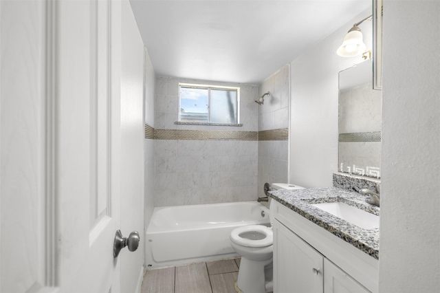 9802 Lum Lane, Houston, TX 77078