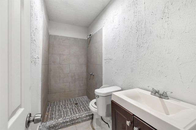 9802 Lum Lane, Houston, TX 77078