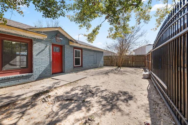 9802 Lum Lane, Houston, TX 77078