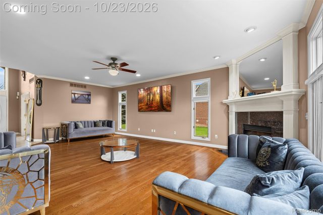 56328 Tournament Lane, Macomb Township, MI 48042