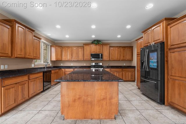 56328 Tournament Lane, Macomb Township, MI 48042