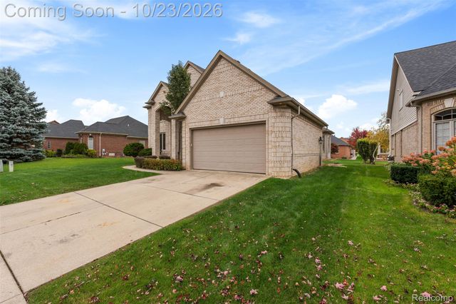 56328 Tournament Lane, Macomb Township, MI 48042