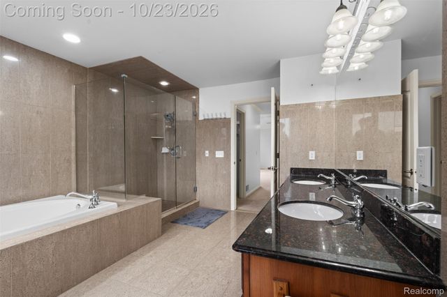56328 Tournament Lane, Macomb Township, MI 48042
