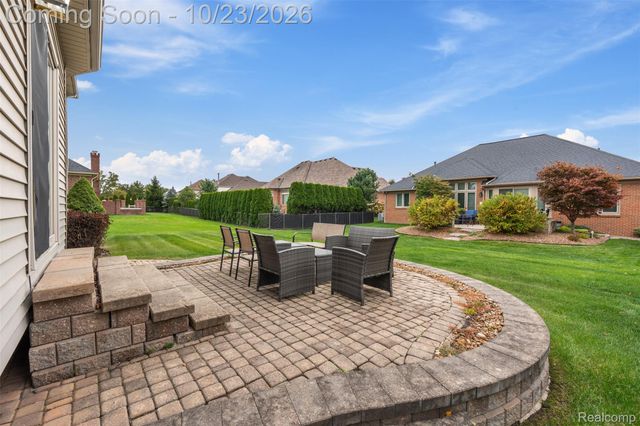 56328 Tournament Lane, Macomb Township, MI 48042