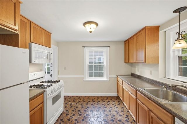 77 Payson Rd, Brookline, MA 02467