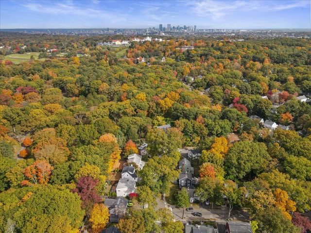 77 Payson Rd, Brookline, MA 02467