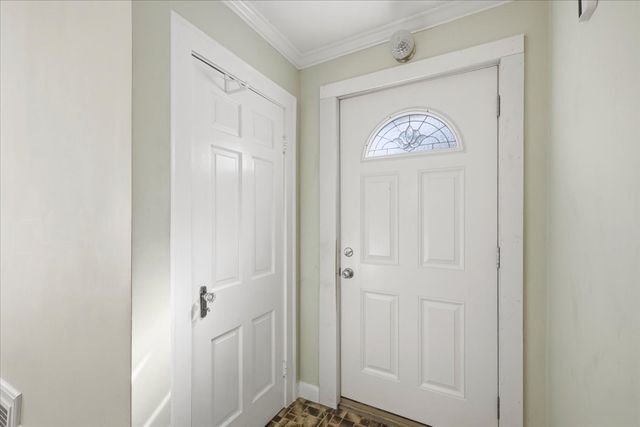 77 Payson Rd, Brookline, MA 02467