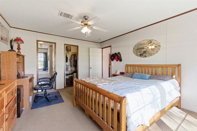 1409 South Drive, Venus, TX 76084