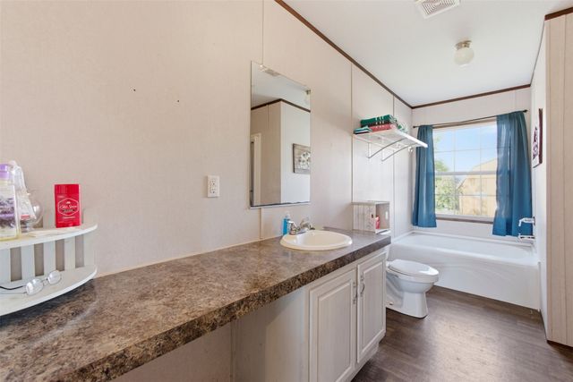 1409 South Drive, Venus, TX 76084