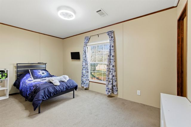 1409 South Drive, Venus, TX 76084