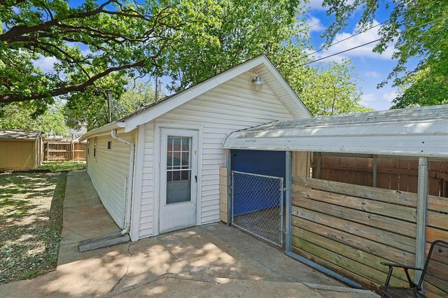 730 S Elizabeth St, Wichita, KS 67213
