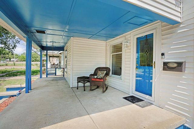 730 S Elizabeth St, Wichita, KS 67213