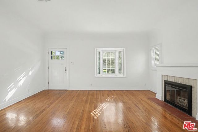 10543 Almayo Avenue, Los Angeles, CA 90064