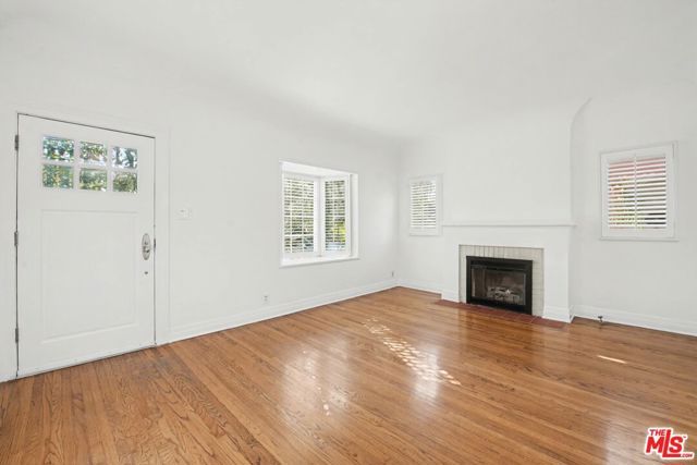 10543 Almayo Avenue, Los Angeles, CA 90064