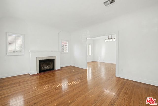 10543 Almayo Avenue, Los Angeles, CA 90064