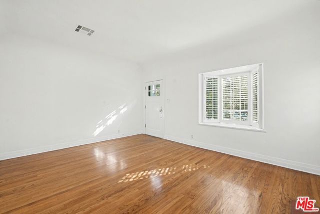 10543 Almayo Avenue, Los Angeles, CA 90064