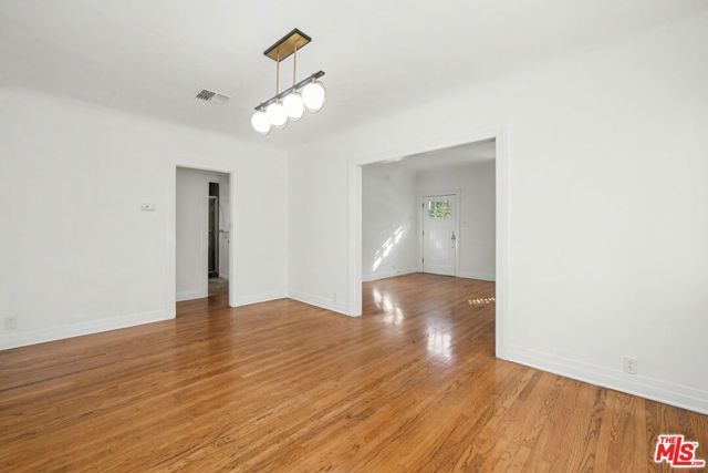 10543 Almayo Avenue, Los Angeles, CA 90064