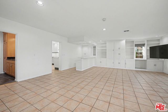 10543 Almayo Avenue, Los Angeles, CA 90064