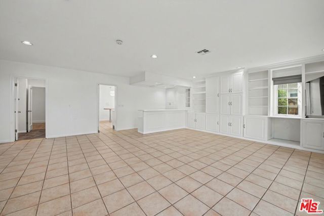 10543 Almayo Avenue, Los Angeles, CA 90064