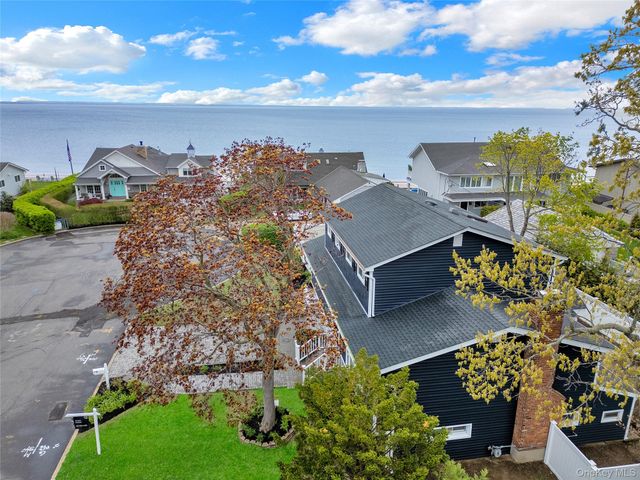 9 Sea Wall Lane, Bayville, NY 11709