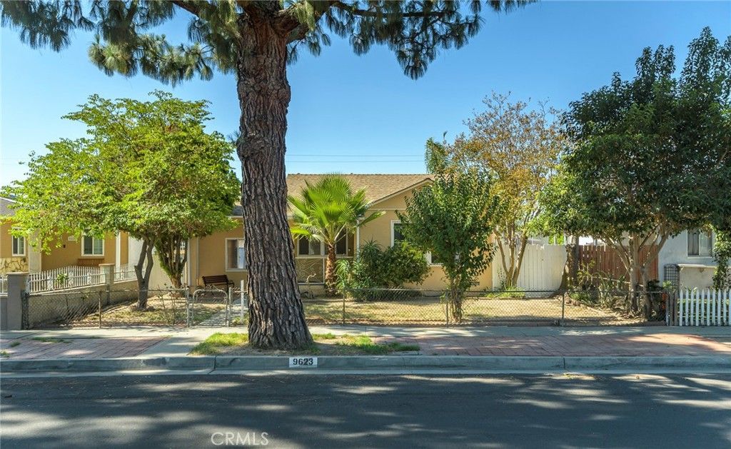 9623 Pioneer, Santa Fe Springs, CA 90670 — photo 2