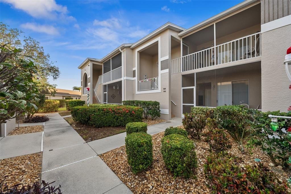 9611 CASTLE POINT DRIVE 912, Sarasota, FL 34238